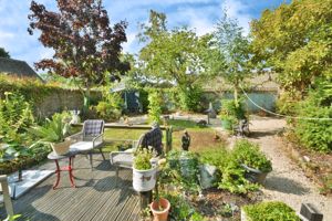 Photo 1- click for photo gallery